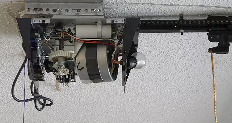 Garage Door Motor Replacement in Dania Beach, FL